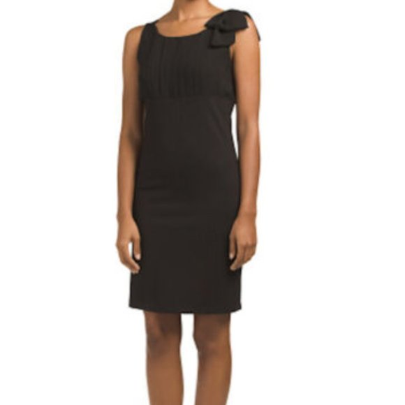 Marisa & Marie Dresses & Skirts - *Marisa & Marie Pleated Bodice Shoulder Bow Dress